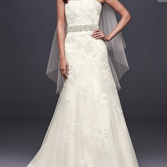 Beaded Lace Mermaid Wedding Dress with Tulle Skirt - Picture 3 of 6